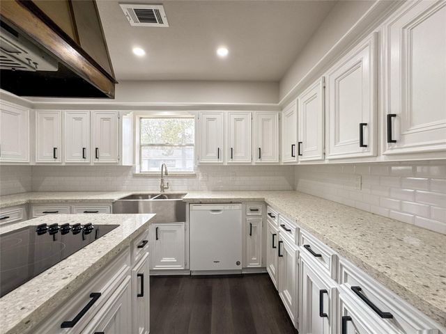 5907 Havenwoods Drive, Houston, TX 77066