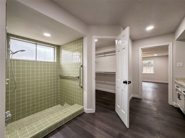 5907 Havenwoods Drive, Houston, TX 77066