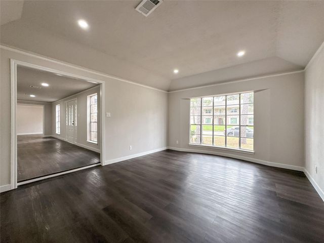 5907 Havenwoods Drive, Houston, TX 77066