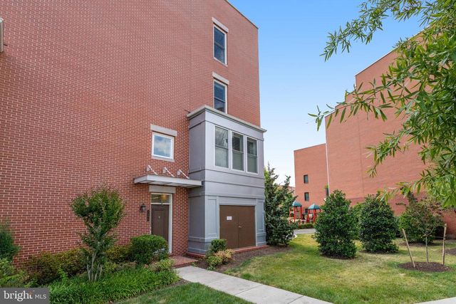 1804 POTOMAC AVE, Alexandria, VA 22301