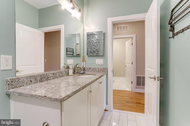 1804 POTOMAC AVE, Alexandria, VA 22301