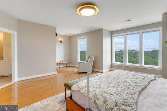 1804 POTOMAC AVE, Alexandria, VA 22301