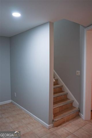 385 Sweet Ivy Lane, Lawrenceville, GA 30043