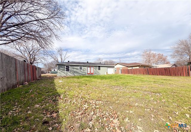 310 N 6th Street, Nolanville, TX 76559