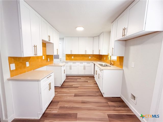 310 N 6th Street, Nolanville, TX 76559