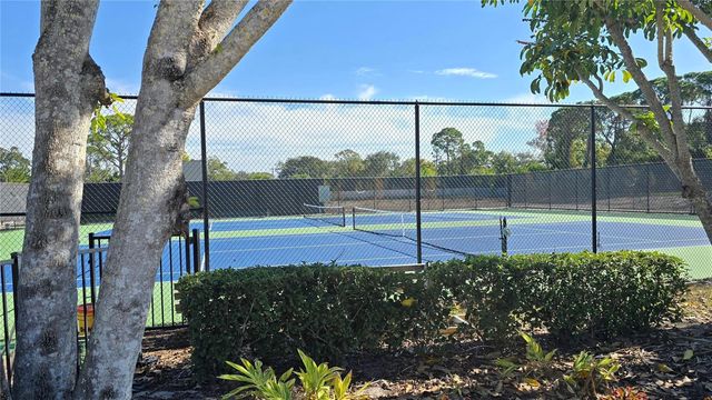 5623 80TH ST N 510, St Petersburg, FL 33709