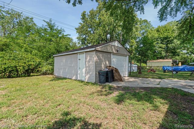 3191 Harris Street, Ferndale, MI 48220