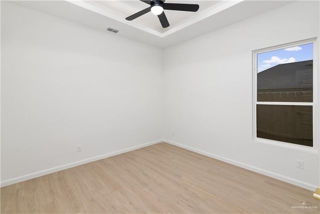 4716 S Waterford Avenue, Edinburg, TX 78539