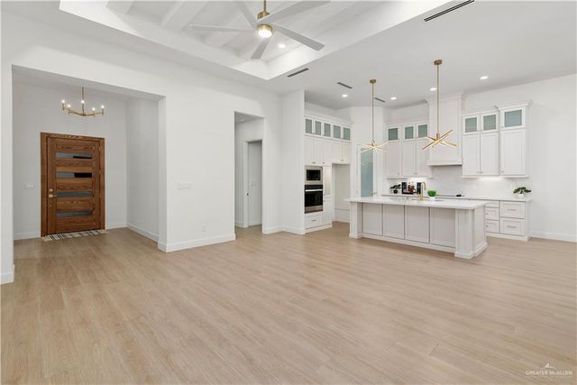 4716 S Waterford Avenue, Edinburg, TX 78539