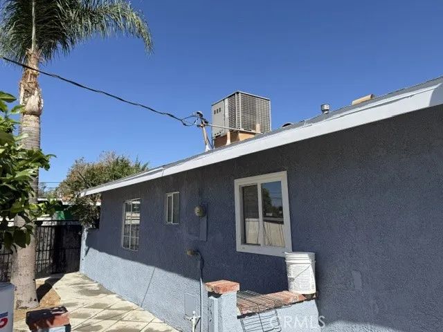 2211 W 3rd, San Bernardino, CA 92407