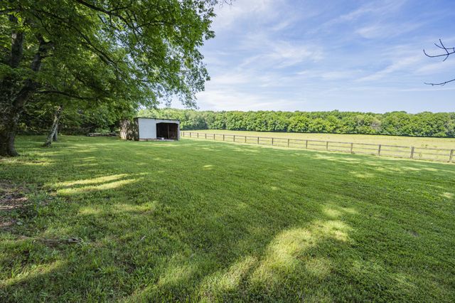 3621 Yeargan Rd, Murfreesboro, TN 37128