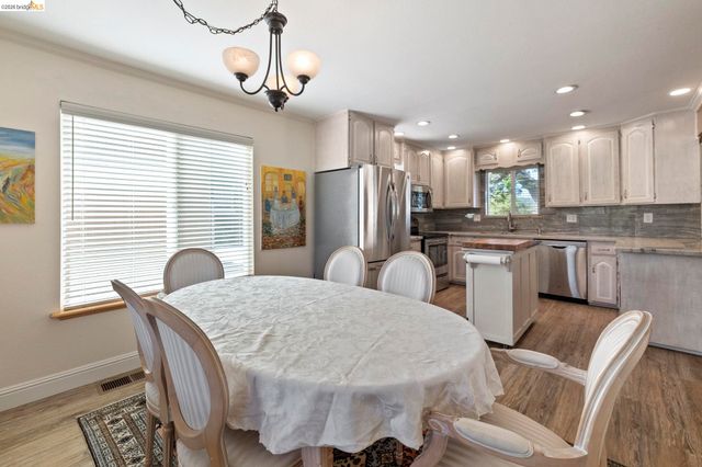 21916 Phoenix Lake, Sonora, CA 95370