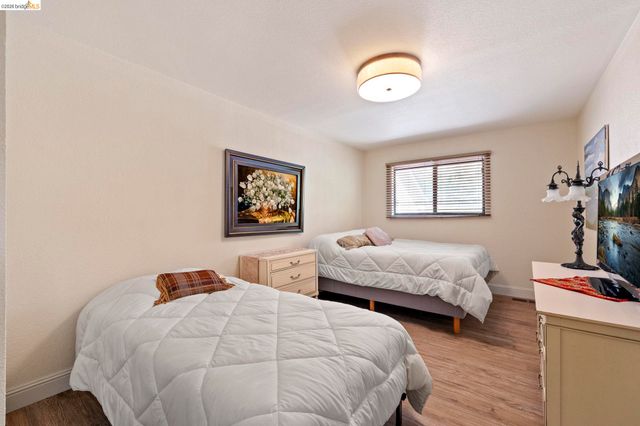 21916 Phoenix Lake, Sonora, CA 95370