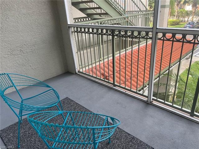 23500 Walden Center DR 206, Estero, FL 34134