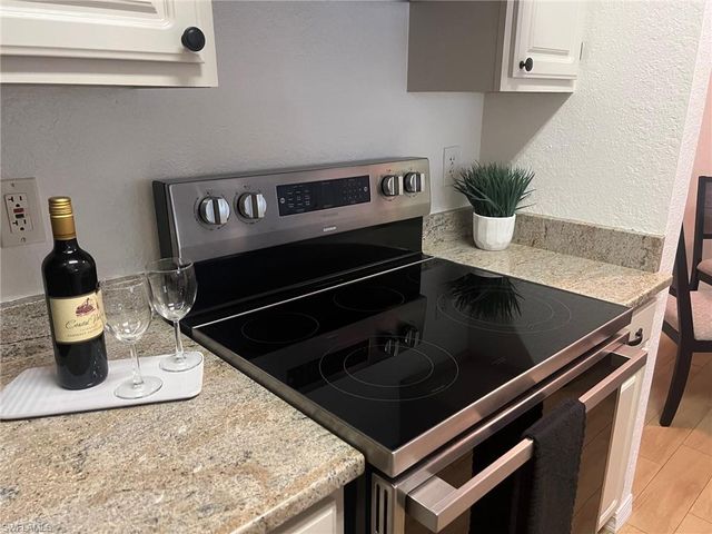 23500 Walden Center DR 206, Estero, FL 34134