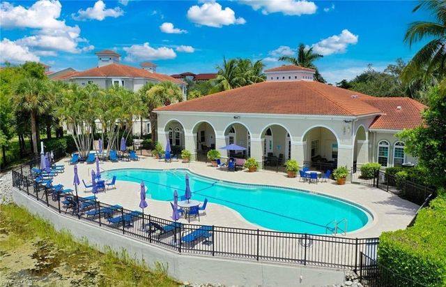 23500 Walden Center DR 206, Estero, FL 34134