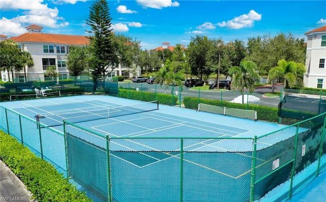 23500 Walden Center DR 206, Estero, FL 34134