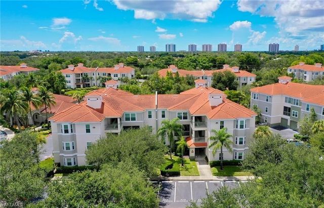 23500 Walden Center DR 206, Estero, FL 34134