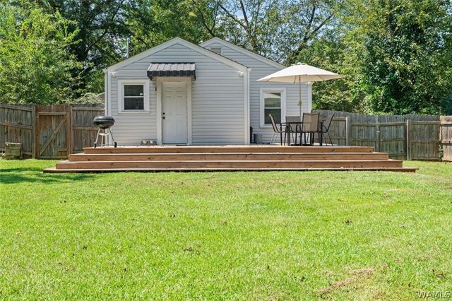 1807 17th E, Tuscaloosa, AL 35404