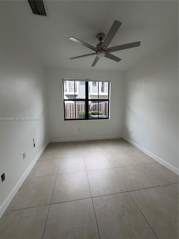 10461 NW 61st Street, Doral, FL 33178