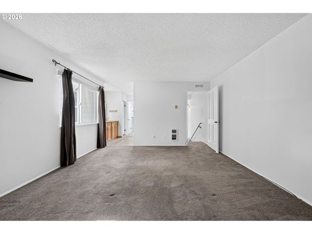 4517 Ne PLAINS Way 47, Vancouver, WA 98662