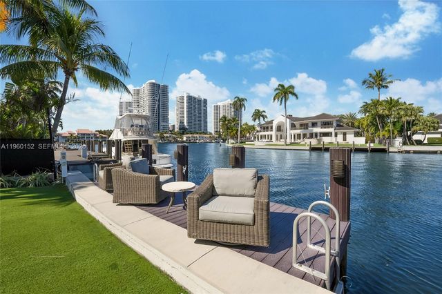 520 N Parkway, Golden Beach, FL 33160