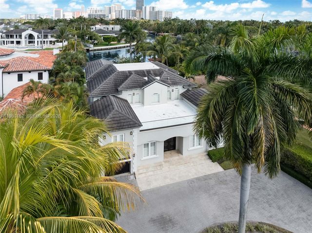 520 N Parkway, Golden Beach, FL 33160