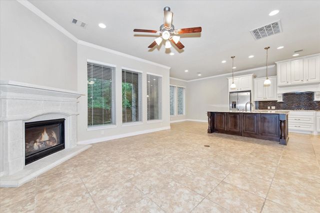 51 Daffodil Meadow Place, Tomball, TX 77375