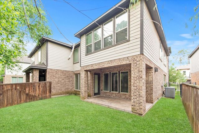 51 Daffodil Meadow Place, Tomball, TX 77375