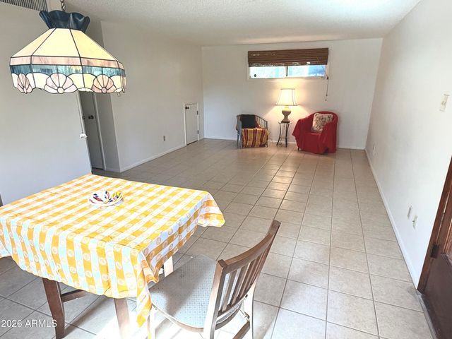 2425 S NEWBERRY Road, Tempe, AZ 85282