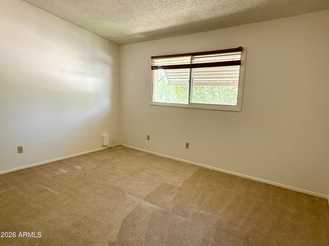 2425 S NEWBERRY Road, Tempe, AZ 85282