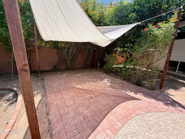 2425 S NEWBERRY Road, Tempe, AZ 85282