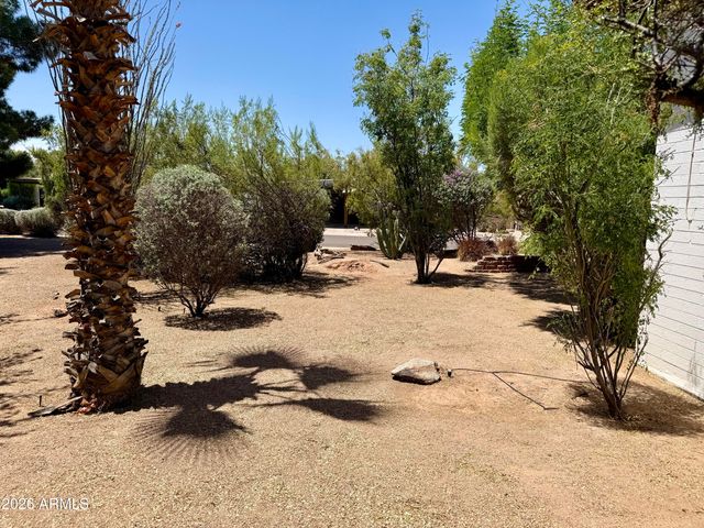 2425 S NEWBERRY Road, Tempe, AZ 85282