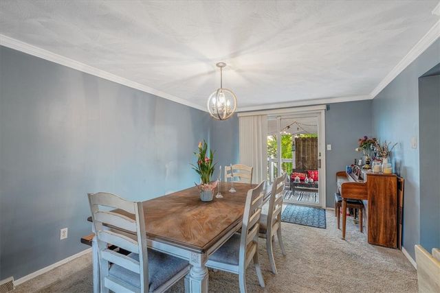 3804 Cynthia Dr, Baldwin Boro, PA 15227