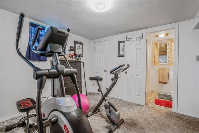 3804 Cynthia Dr, Baldwin Boro, PA 15227