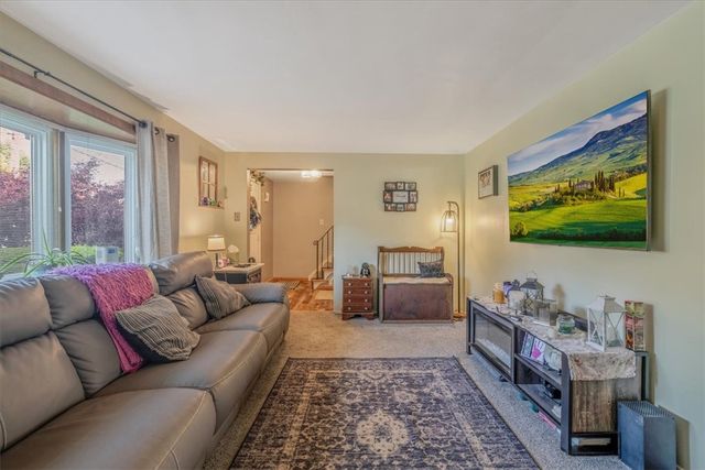 3804 Cynthia Dr, Baldwin Boro, PA 15227