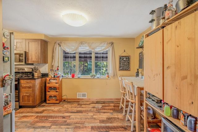 3804 Cynthia Dr, Baldwin Boro, PA 15227