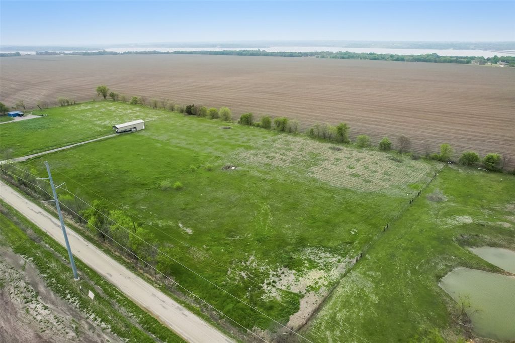 Lot 3 Bozek Lane, Ennis, TX 75119