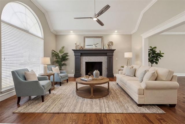 203 N Olde Bridge Road, Moore, OK 73160