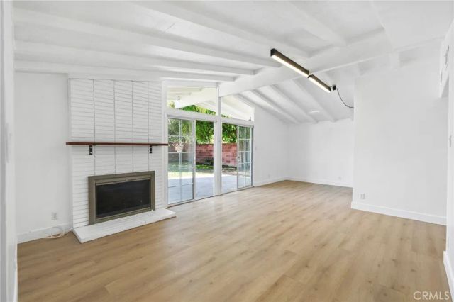 20321 Hamlin Street, Winnetka, CA 91306