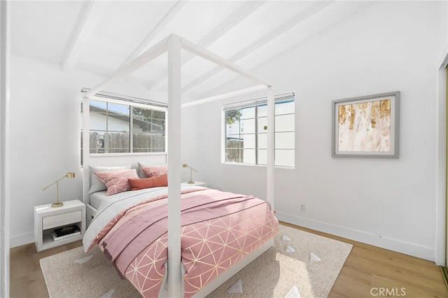 20321 Hamlin Street, Winnetka, CA 91306
