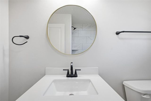 800 Lotus Avenue, Oklahoma City, OK 73130