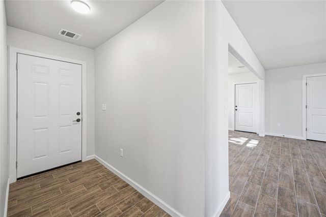 800 Lotus Avenue, Oklahoma City, OK 73130