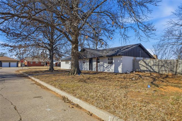 800 Lotus Avenue, Oklahoma City, OK 73130