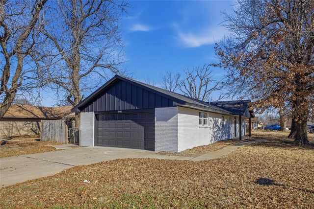 800 Lotus Avenue, Oklahoma City, OK 73130