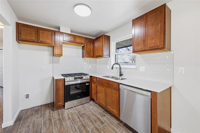 800 Lotus Avenue, Oklahoma City, OK 73130