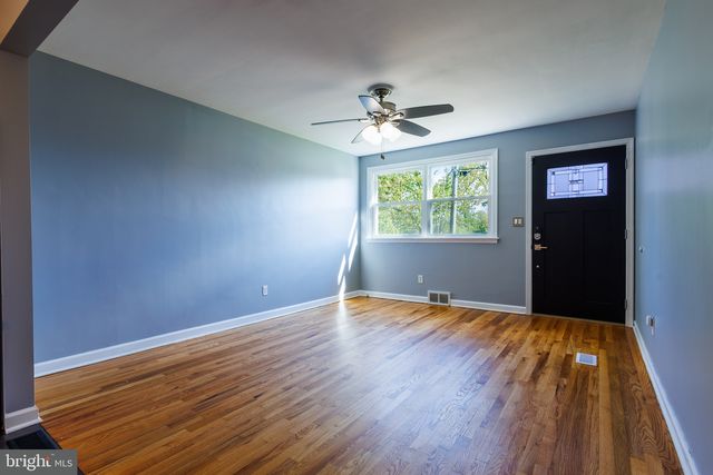 303 SILVERBROOK DR, Wilmington, DE 19804