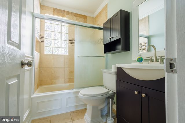 303 SILVERBROOK DR, Wilmington, DE 19804