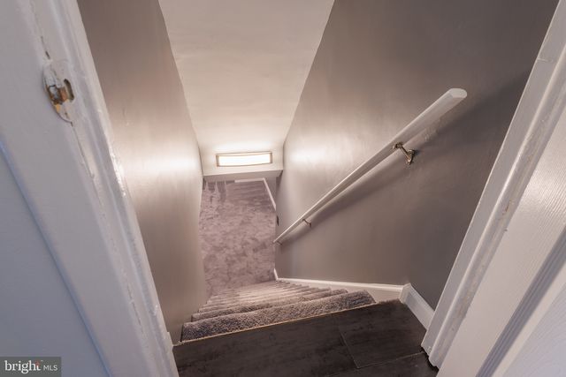 303 SILVERBROOK DR, Wilmington, DE 19804