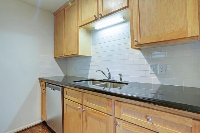 415 Hawthorne Street 5, Houston, TX 77006